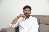 Parasuram interview Photos (SarkaruVaariPaata director)